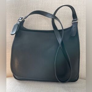 Slim Hippie Flap Crossbody 9134